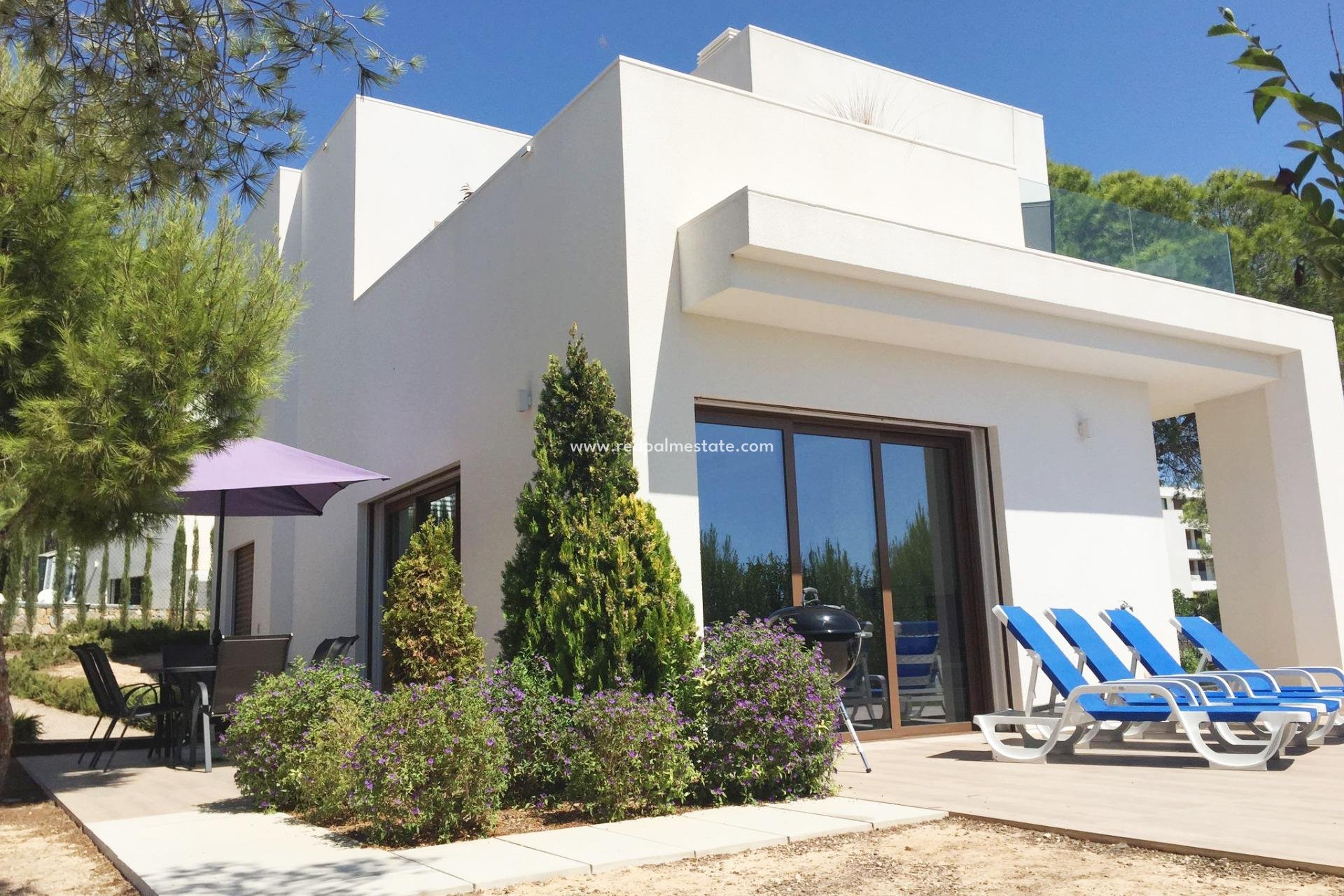 Återförsäljning - Villa -
Orihuela Costa - Las Colinas Golf