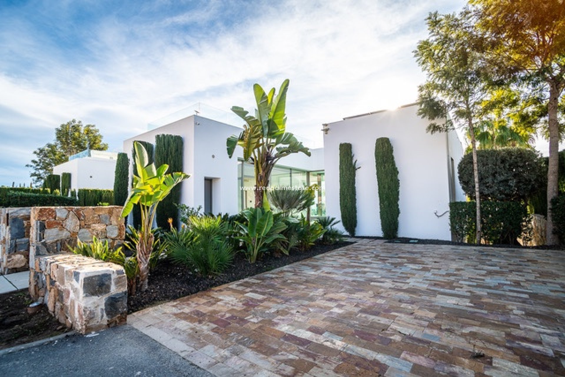 Återförsäljning - Villa -
Orihuela Costa - Las Colinas Golf