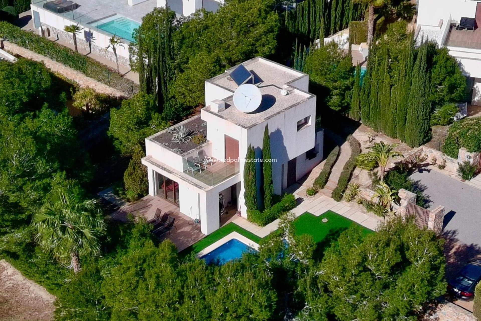 Återförsäljning - Villa -
Orihuela Costa - Las Colinas Golf