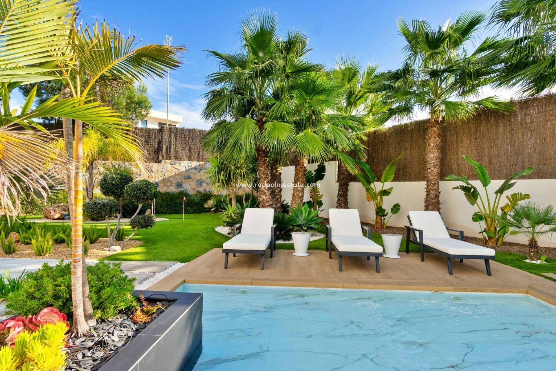 Återförsäljning - Villa -
Orihuela Costa - Las Colinas Golf