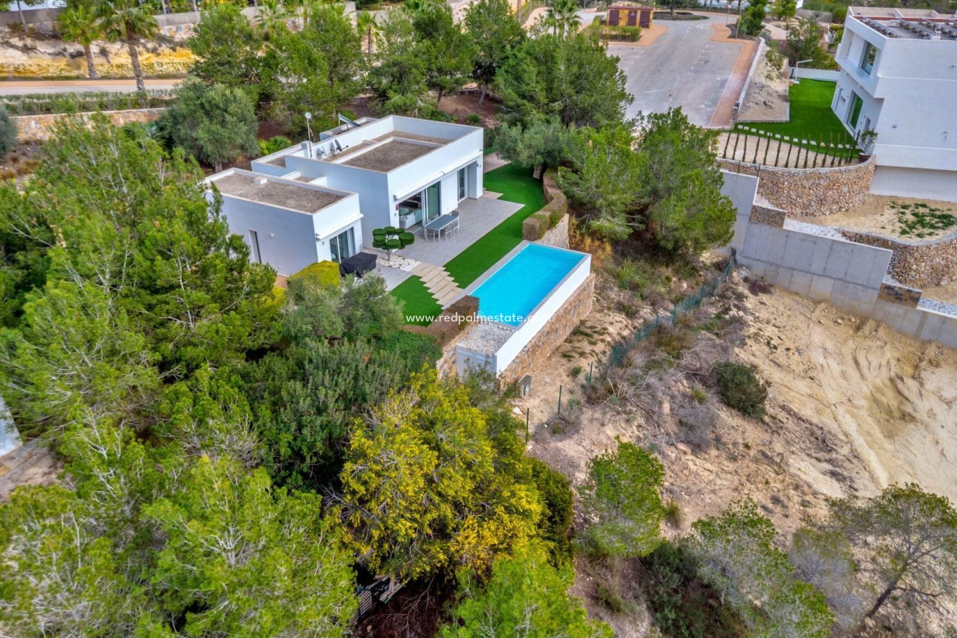 Återförsäljning - Villa -
Orihuela Costa - Las Colinas Golf
