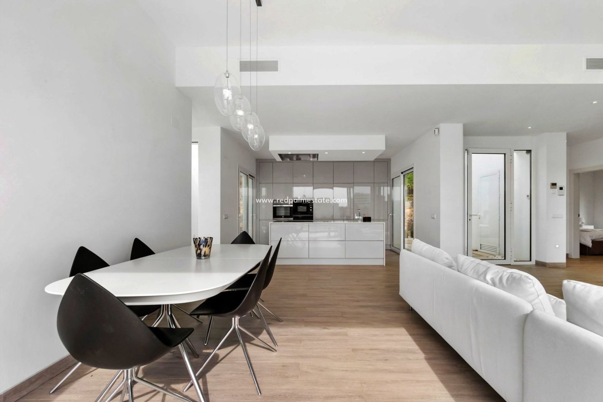 Återförsäljning - Villa -
Orihuela Costa - Las Colinas Golf