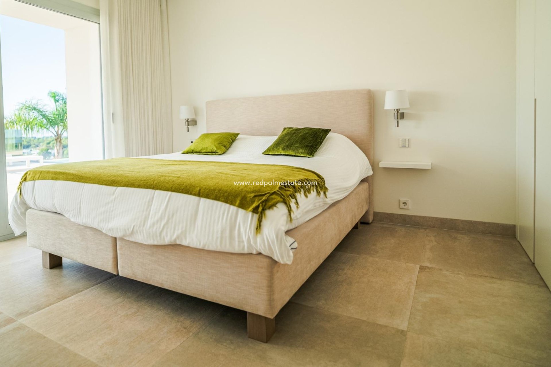 Återförsäljning - Villa -
Orihuela Costa - Las Colinas Golf