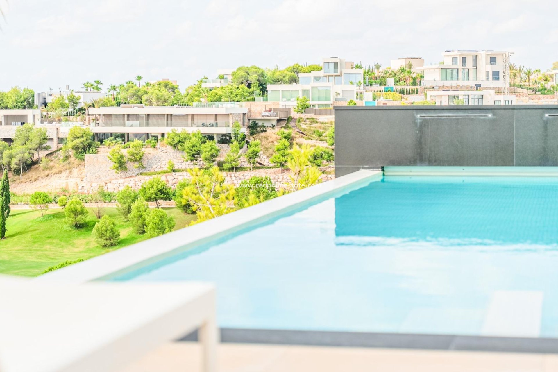 Återförsäljning - Villa -
Orihuela Costa - Las Colinas Golf