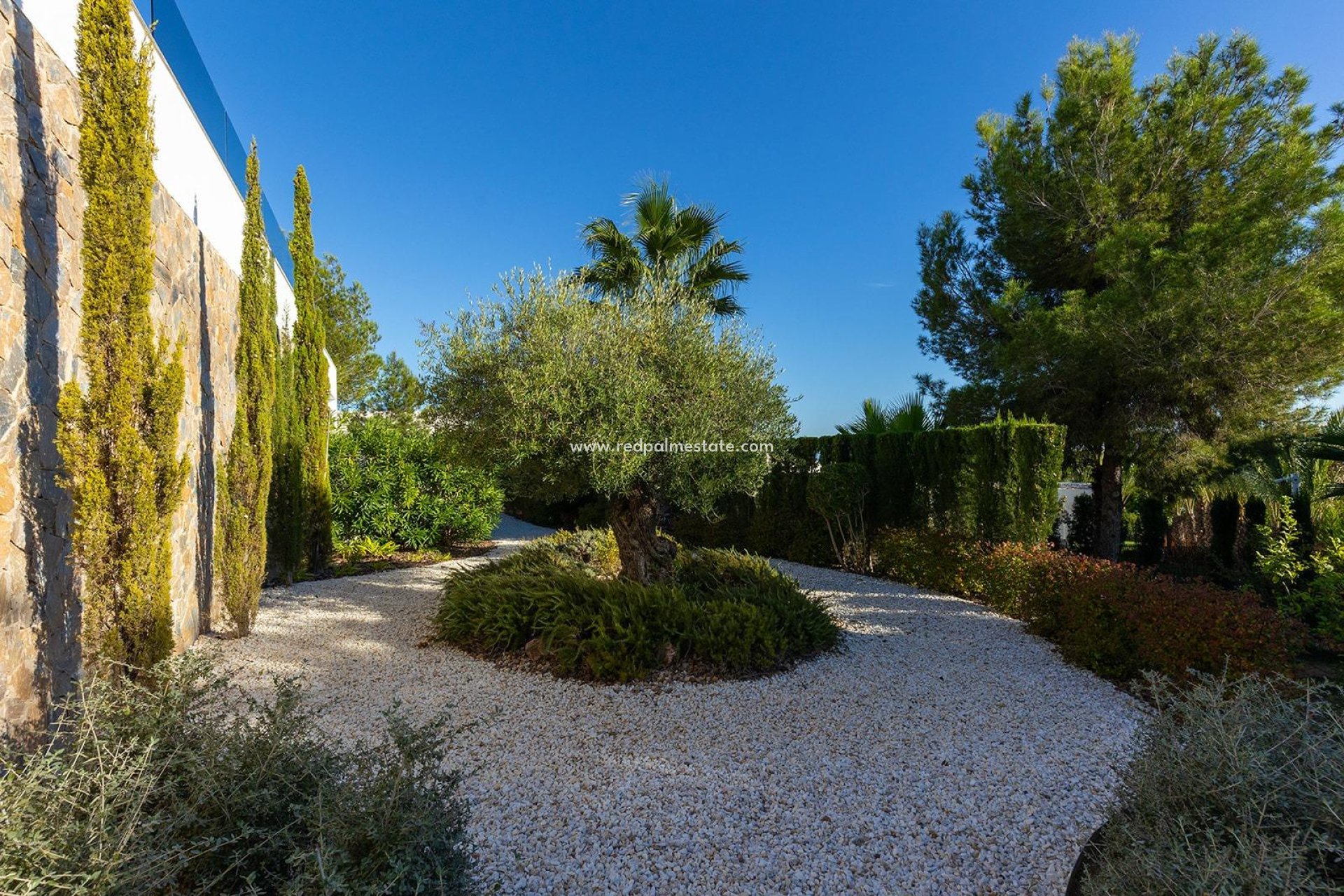 Återförsäljning - Villa -
Orihuela Costa - Las Colinas Golf