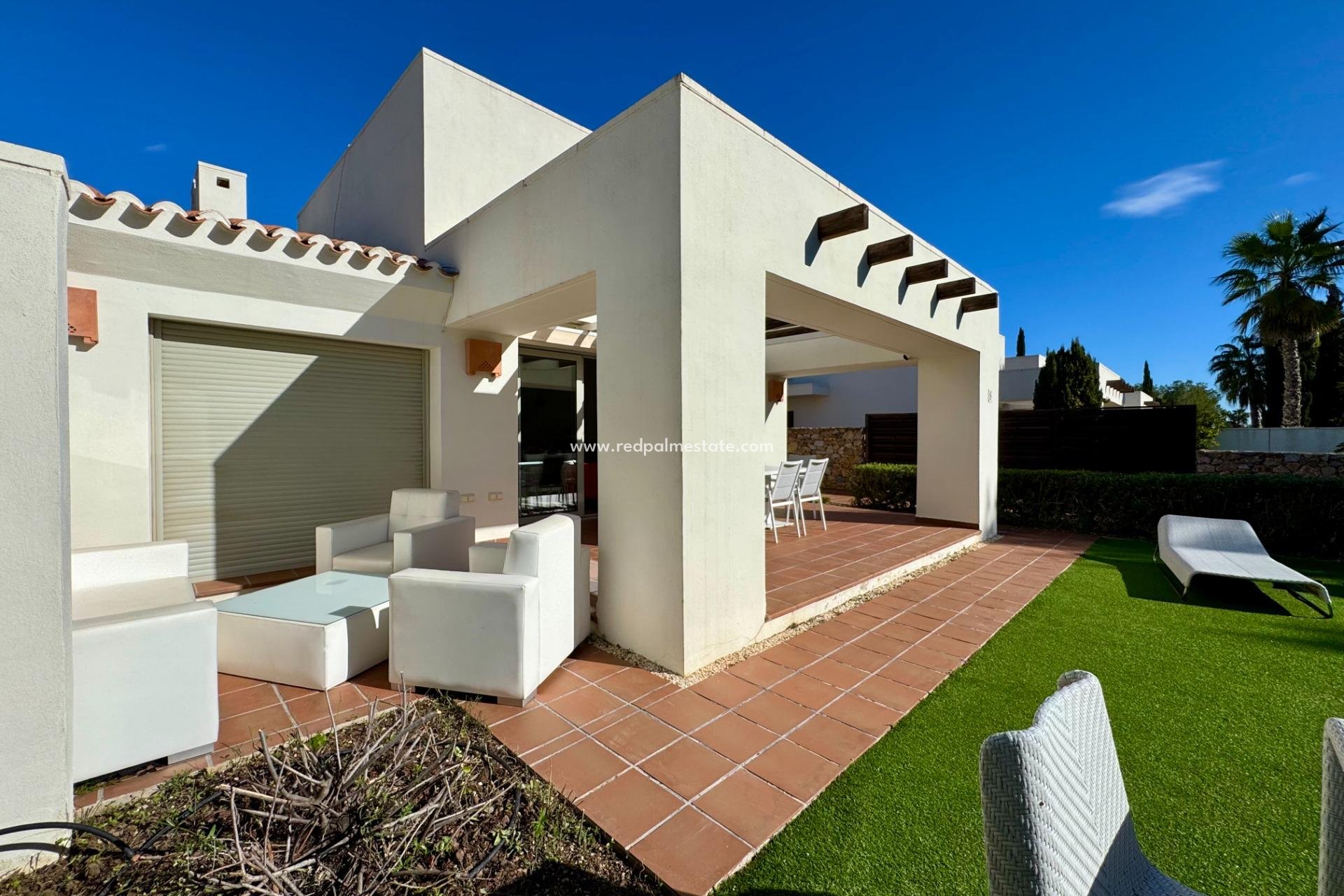 Återförsäljning - Villa -
Orihuela Costa - Las Colinas Golf