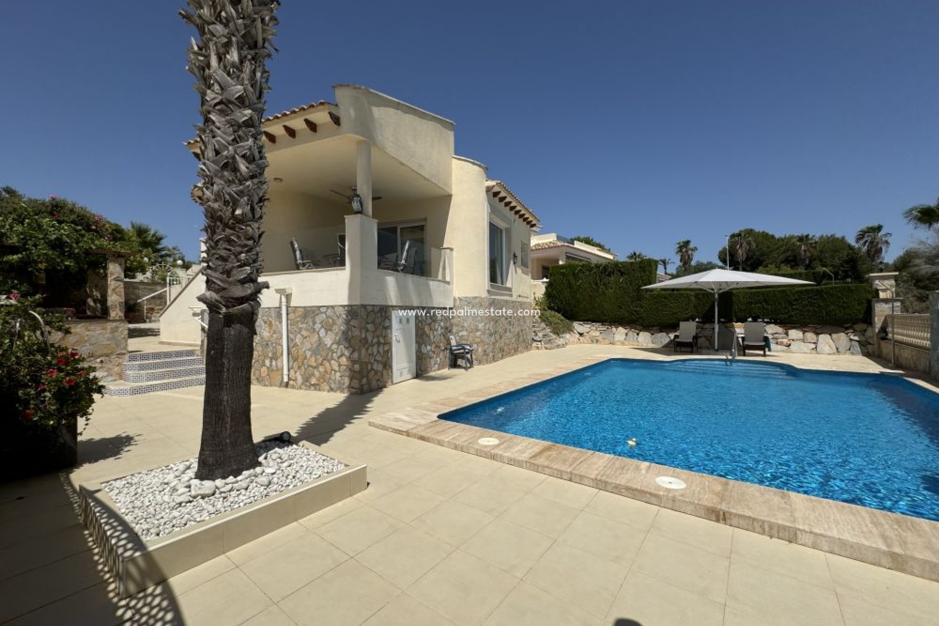 Återförsäljning - Villa -
Orihuela Costa - Las Ramblas Golf