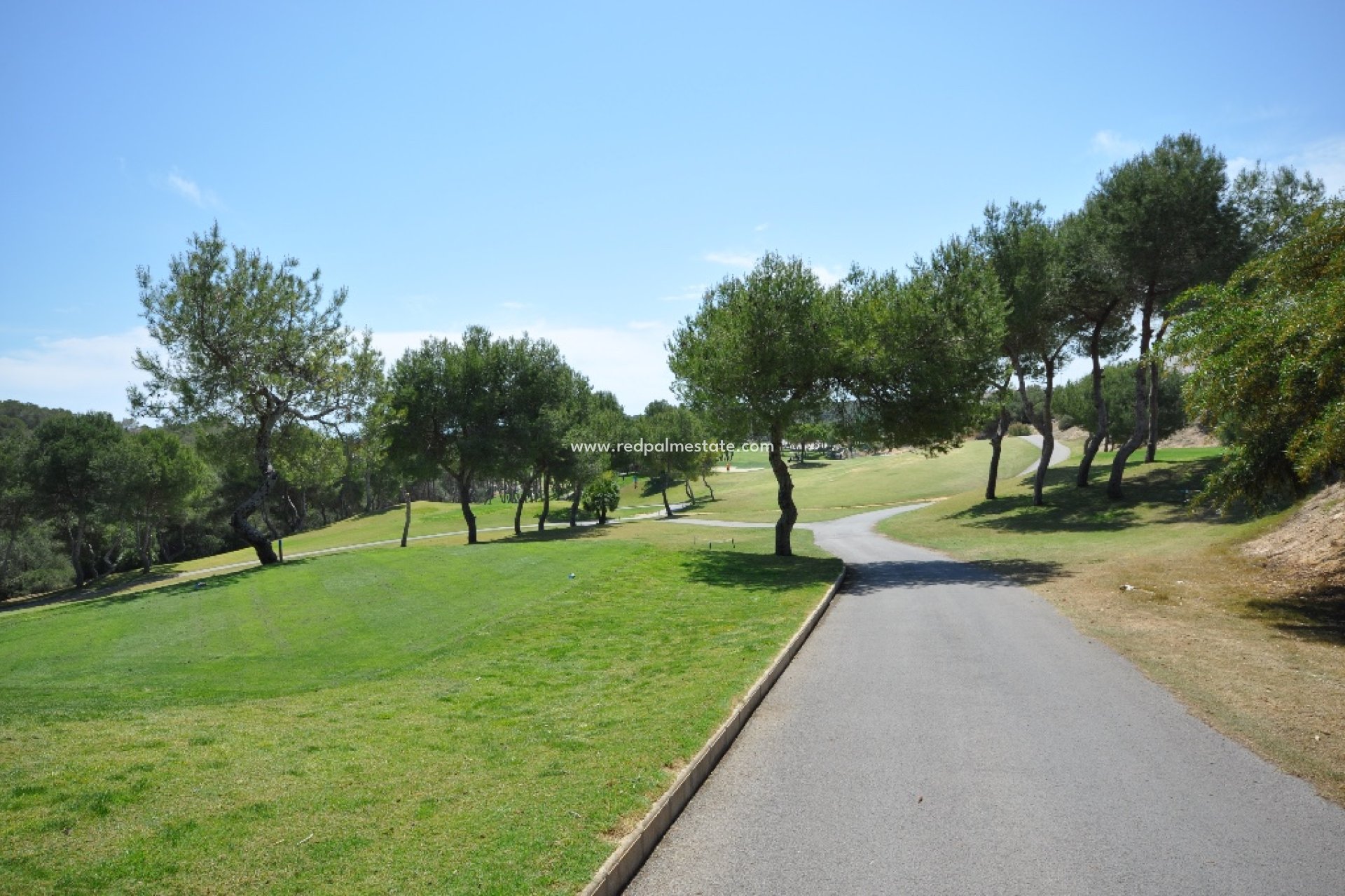 Återförsäljning - Villa -
Orihuela Costa - Las Ramblas