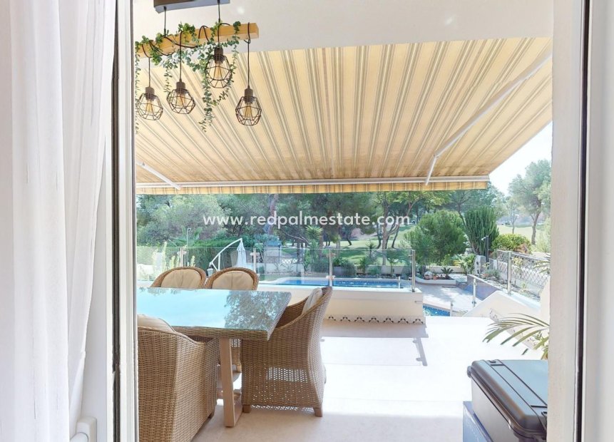 Återförsäljning - Villa -
Orihuela Costa - Las Ramblas