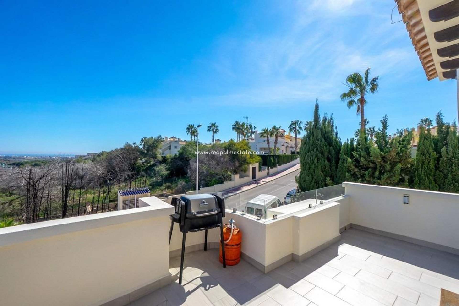 Återförsäljning - Villa -
Orihuela Costa - Las Ramblas