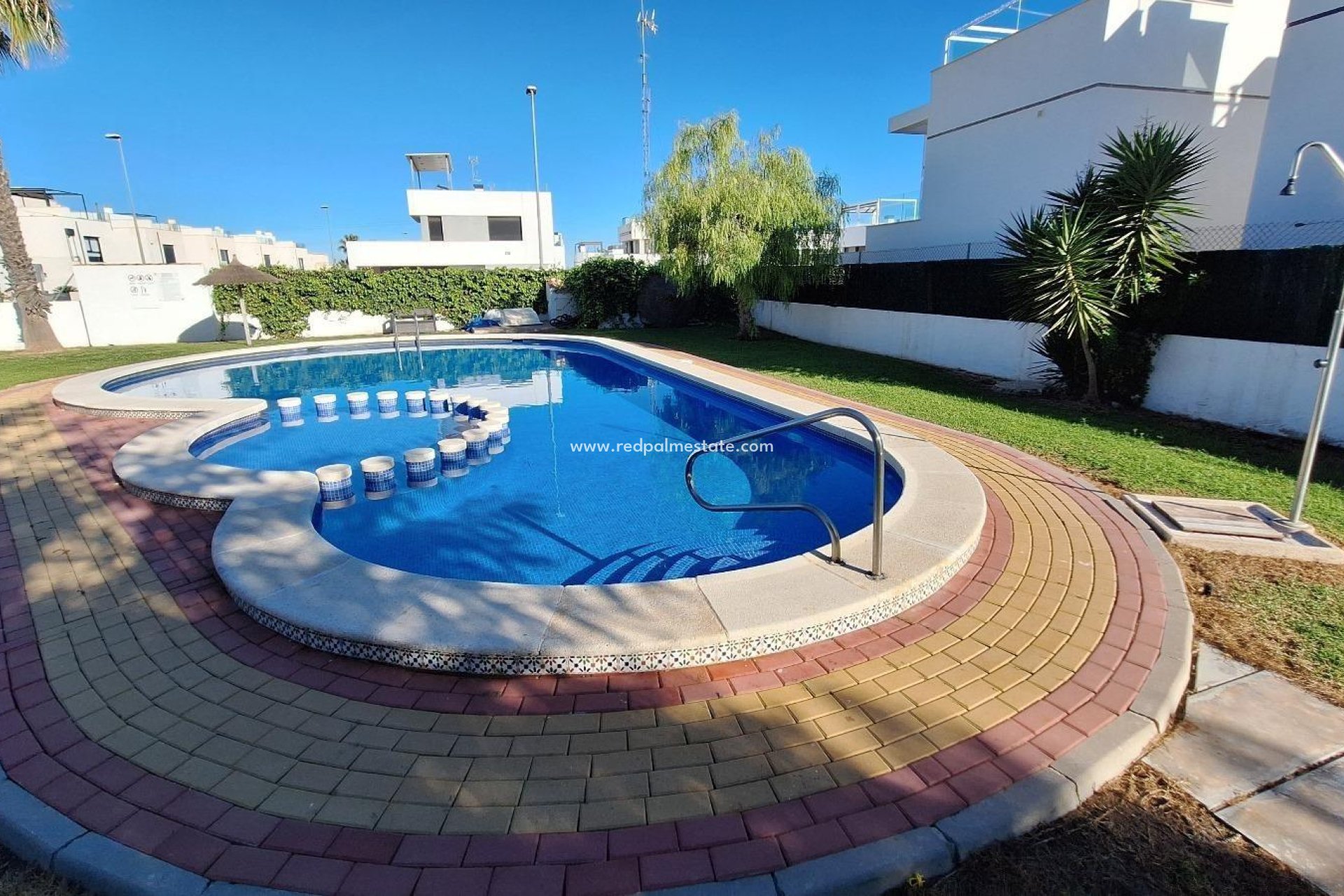 Återförsäljning - Villa -
Orihuela Costa - Lomas de Cabo Roig-Los Dolses