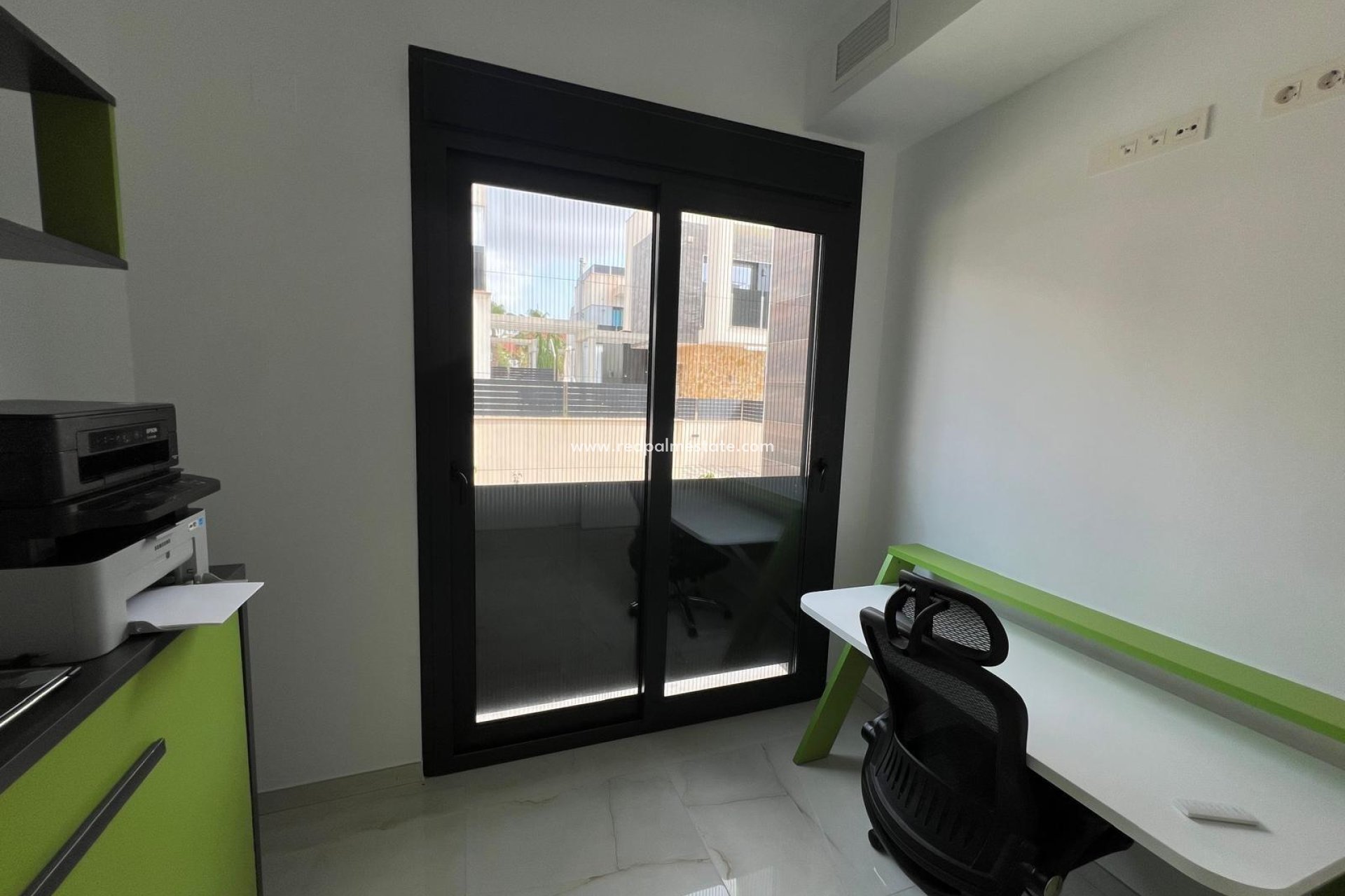 Återförsäljning - Villa -
Orihuela Costa - Lomas de Cabo Roig