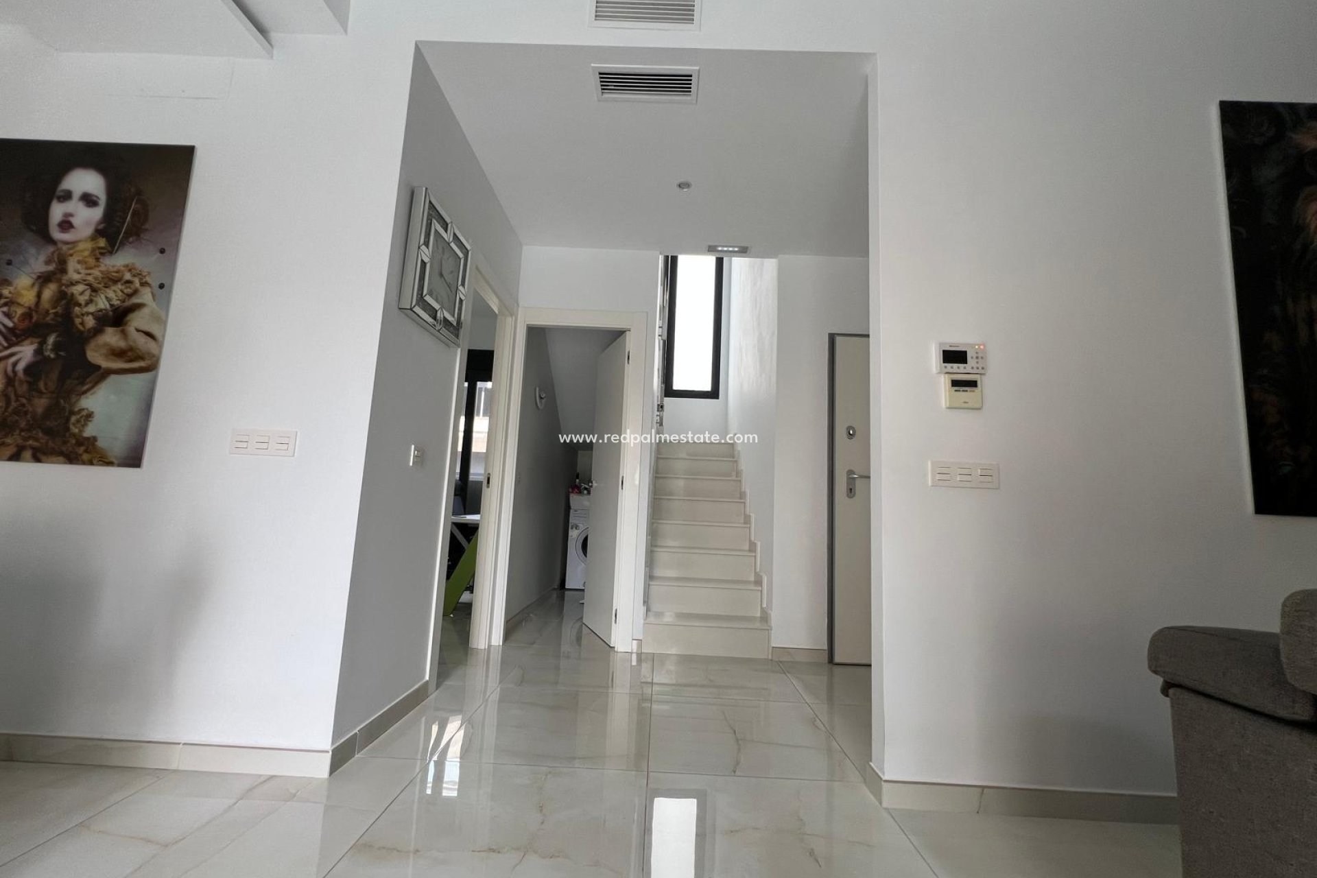 Återförsäljning - Villa -
Orihuela Costa - Lomas de Cabo Roig