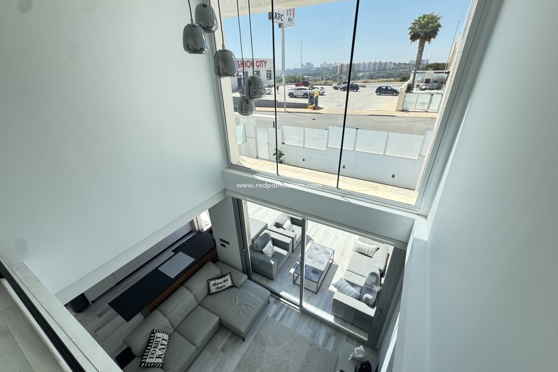 Återförsäljning - Villa -
Orihuela Costa - Lomas de Cabo Roig