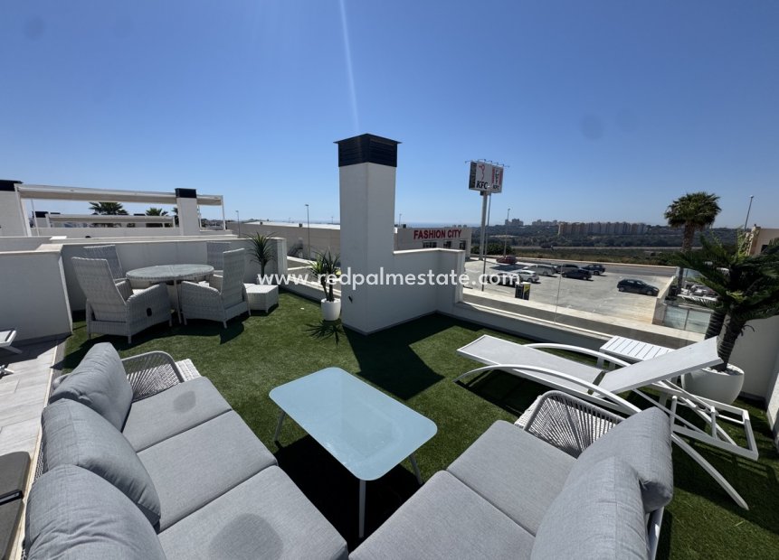 Återförsäljning - Villa -
Orihuela Costa - Lomas de Cabo Roig