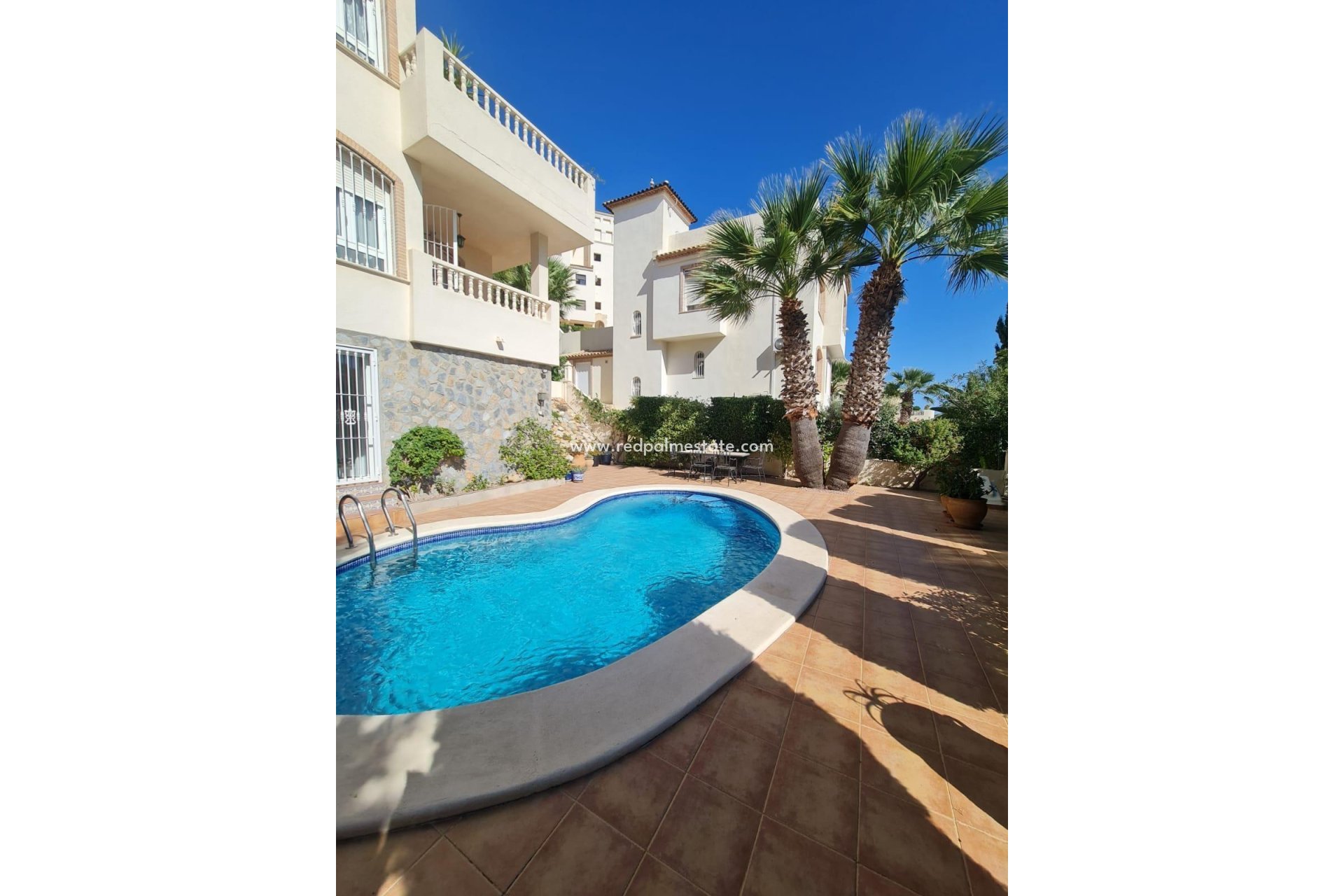 Återförsäljning - Villa -
Orihuela Costa - Lomas De Campoamor-las Ramblas