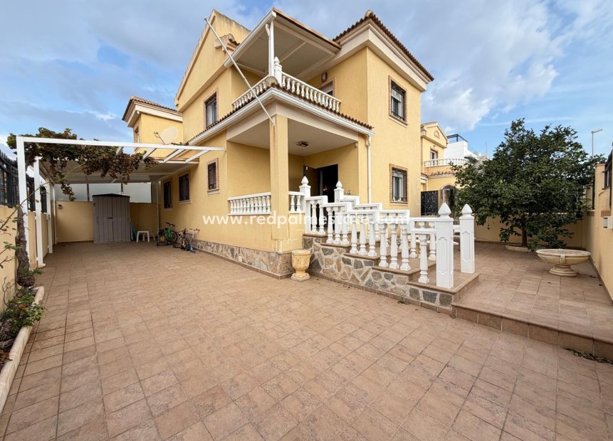 Återförsäljning - Villa -
Orihuela Costa - Lomas De Don Juan