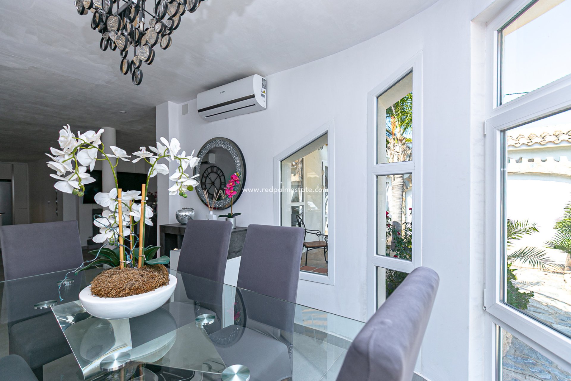 Återförsäljning - Villa -
Orihuela Costa - Lomas de Don Juan