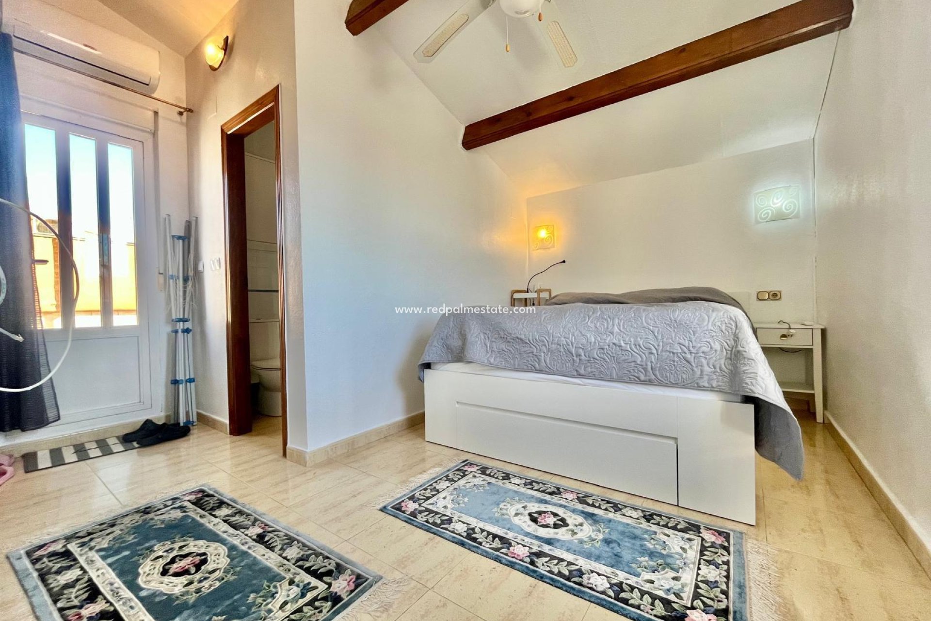 Återförsäljning - Villa -
Orihuela Costa - Los Almendros-la Florida