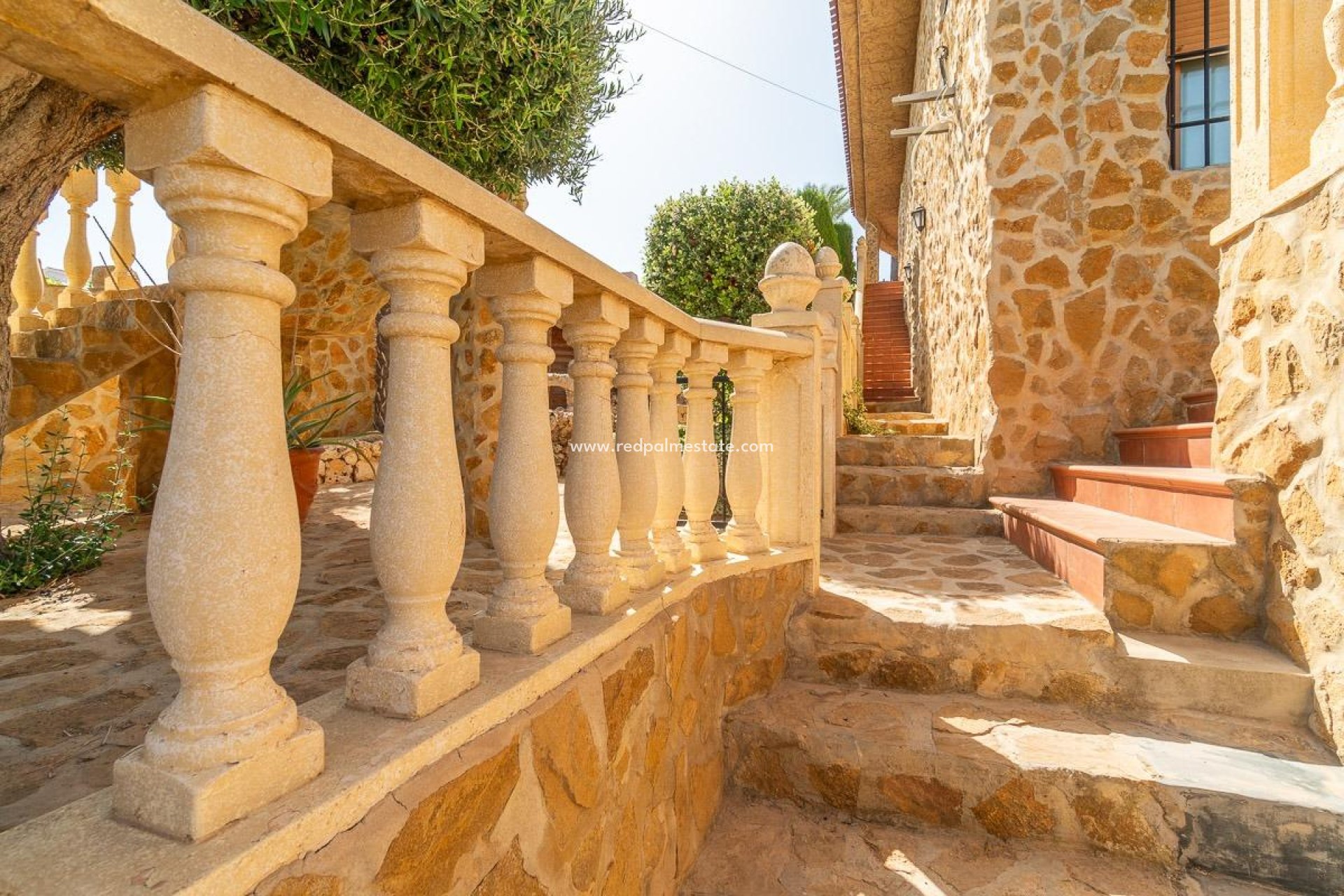 Återförsäljning - Villa -
Orihuela Costa - Los Balcones