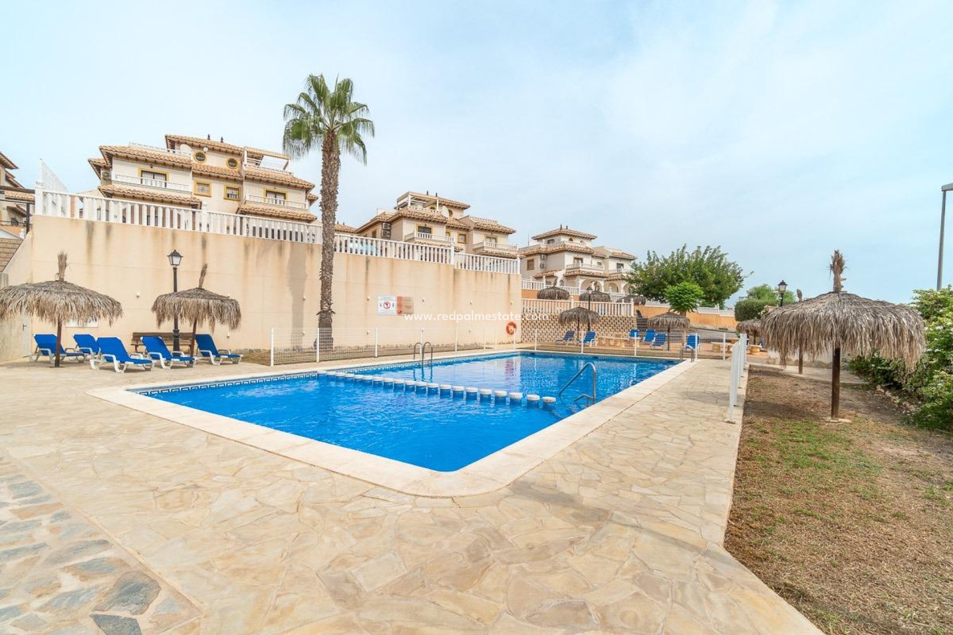 Återförsäljning - Villa -
Orihuela Costa - Los Dolses