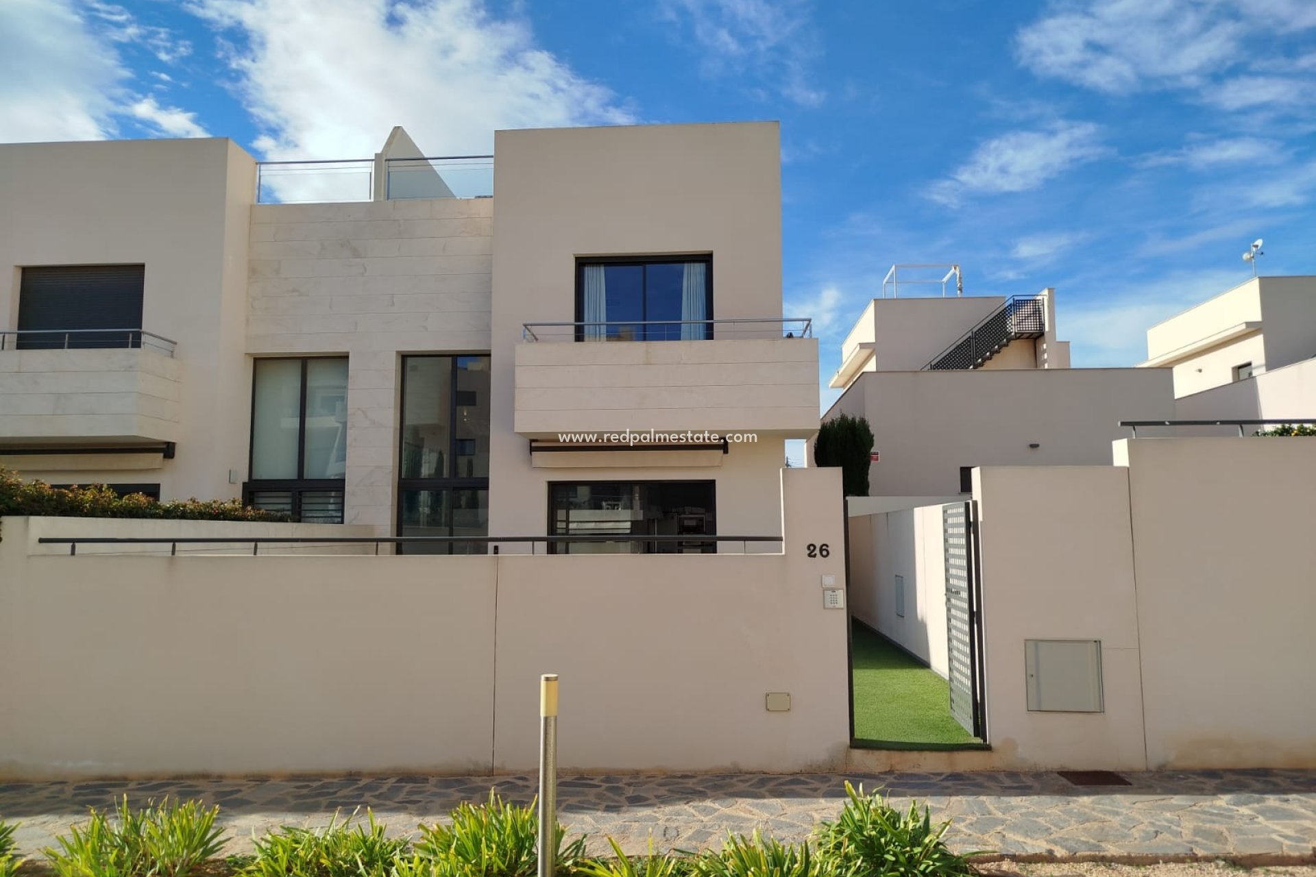 Återförsäljning - Villa -
Orihuela Costa - Los Dolses