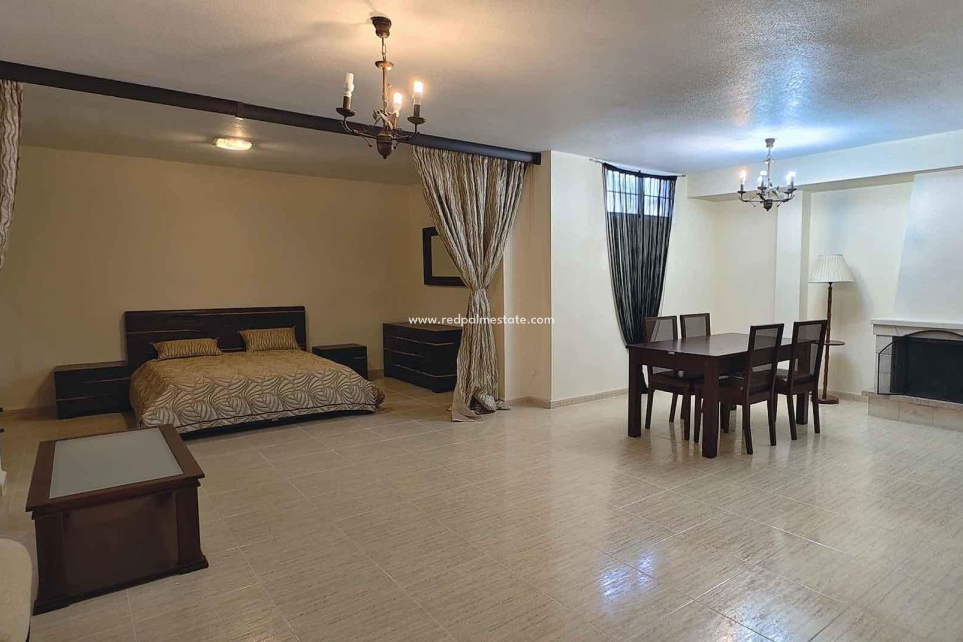 Återförsäljning - Villa -
Orihuela Costa - Los Dolses