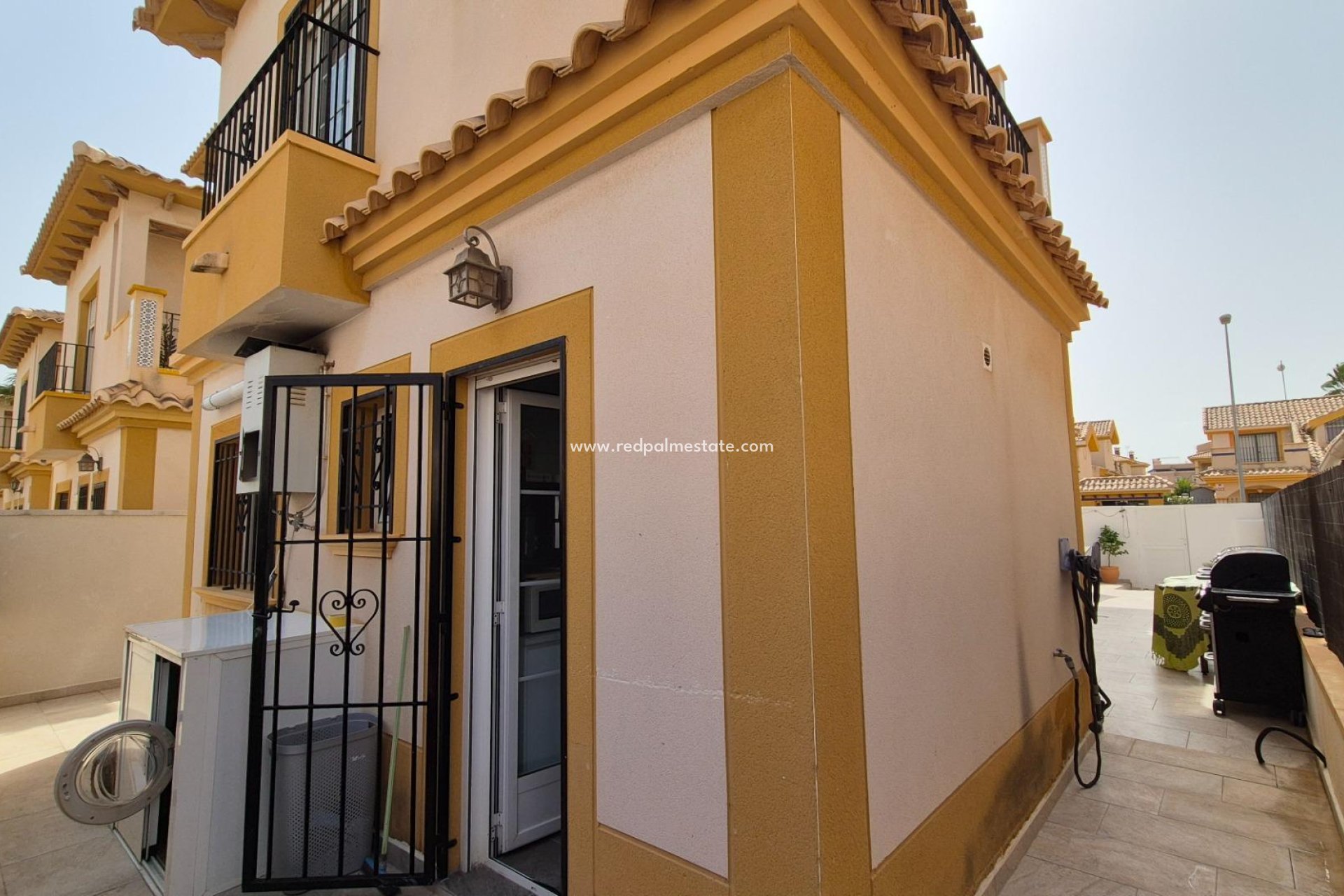 Återförsäljning - Villa -
Orihuela Costa - Los Dolses