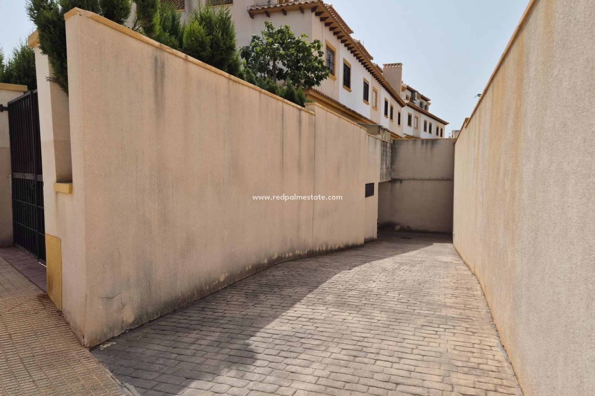 Återförsäljning - Villa -
Orihuela Costa - Los Dolses