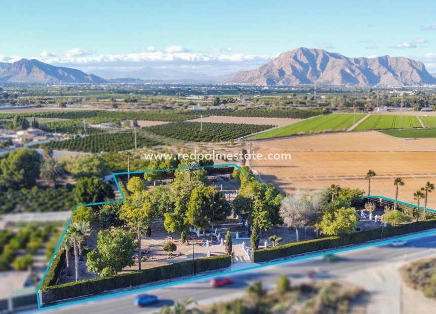 Återförsäljning - Villa -
Orihuela Costa - Orihuela