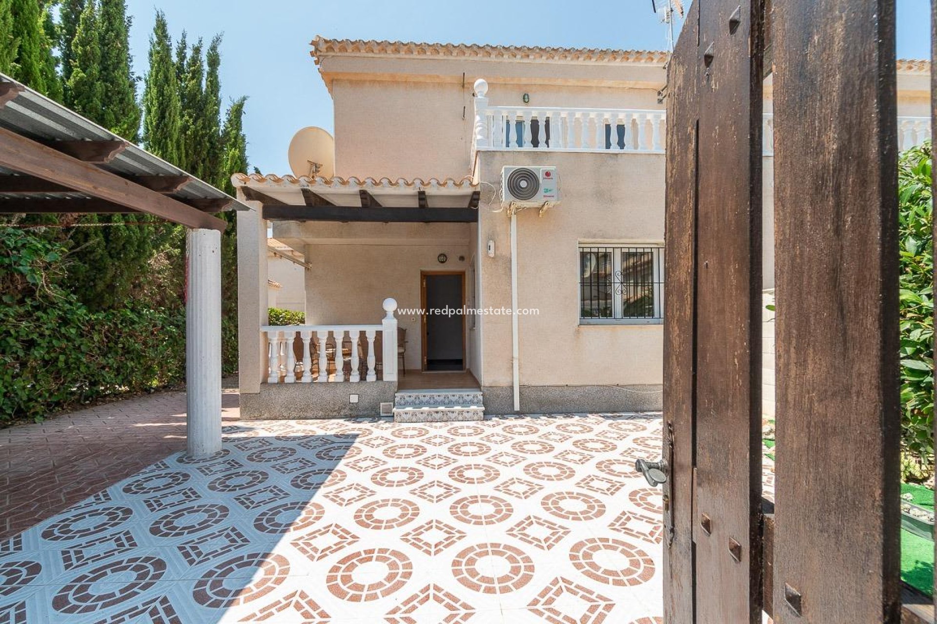 Återförsäljning - Villa -
Orihuela Costa - Playa Flamenca