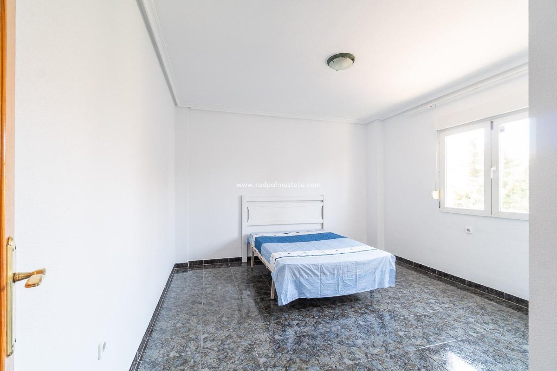 Återförsäljning - Villa -
Orihuela Costa - Playa Flamenca