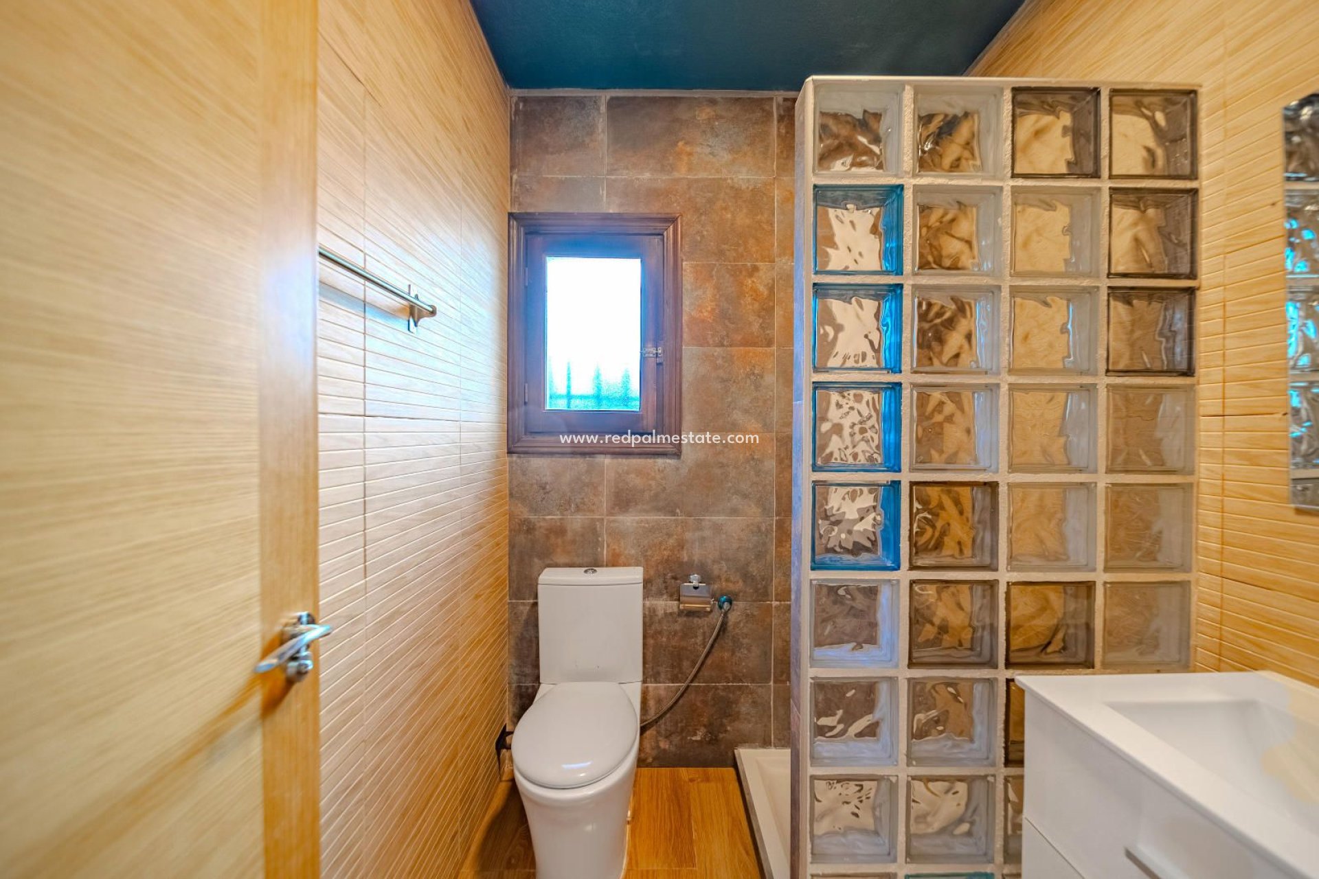 Återförsäljning - Villa -
Orihuela Costa - Playa Flamenca