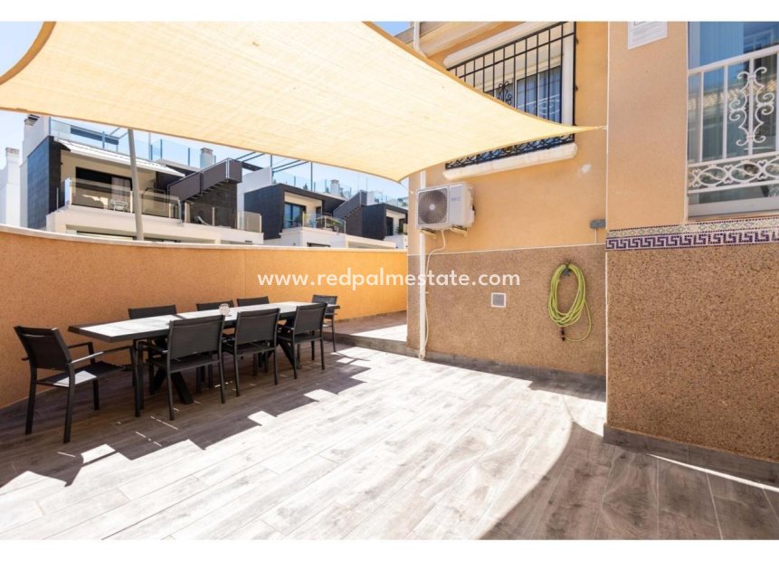 Återförsäljning - Villa -
Orihuela Costa - Playa Flamenca