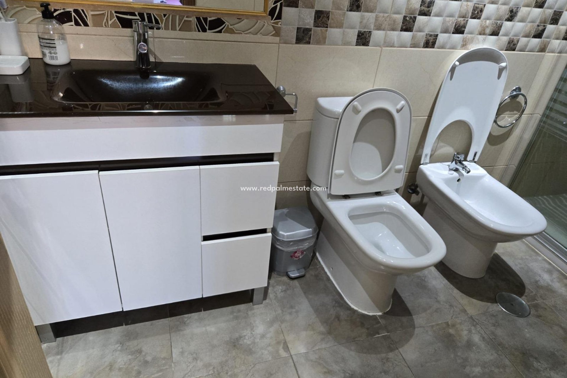 Återförsäljning - Villa -
Orihuela Costa - Playa Flamenca