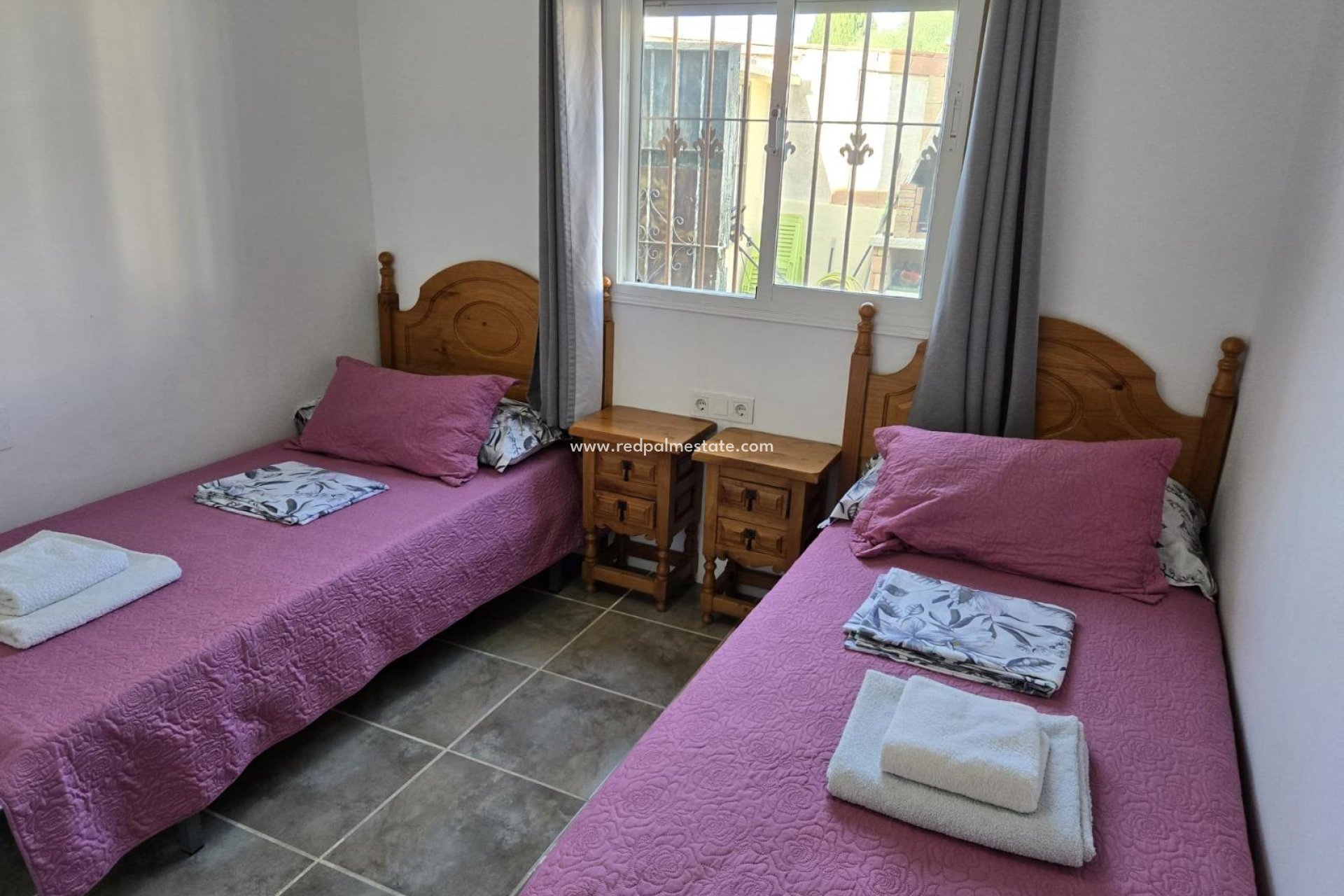 Återförsäljning - Villa -
Orihuela Costa - Playa Flamenca