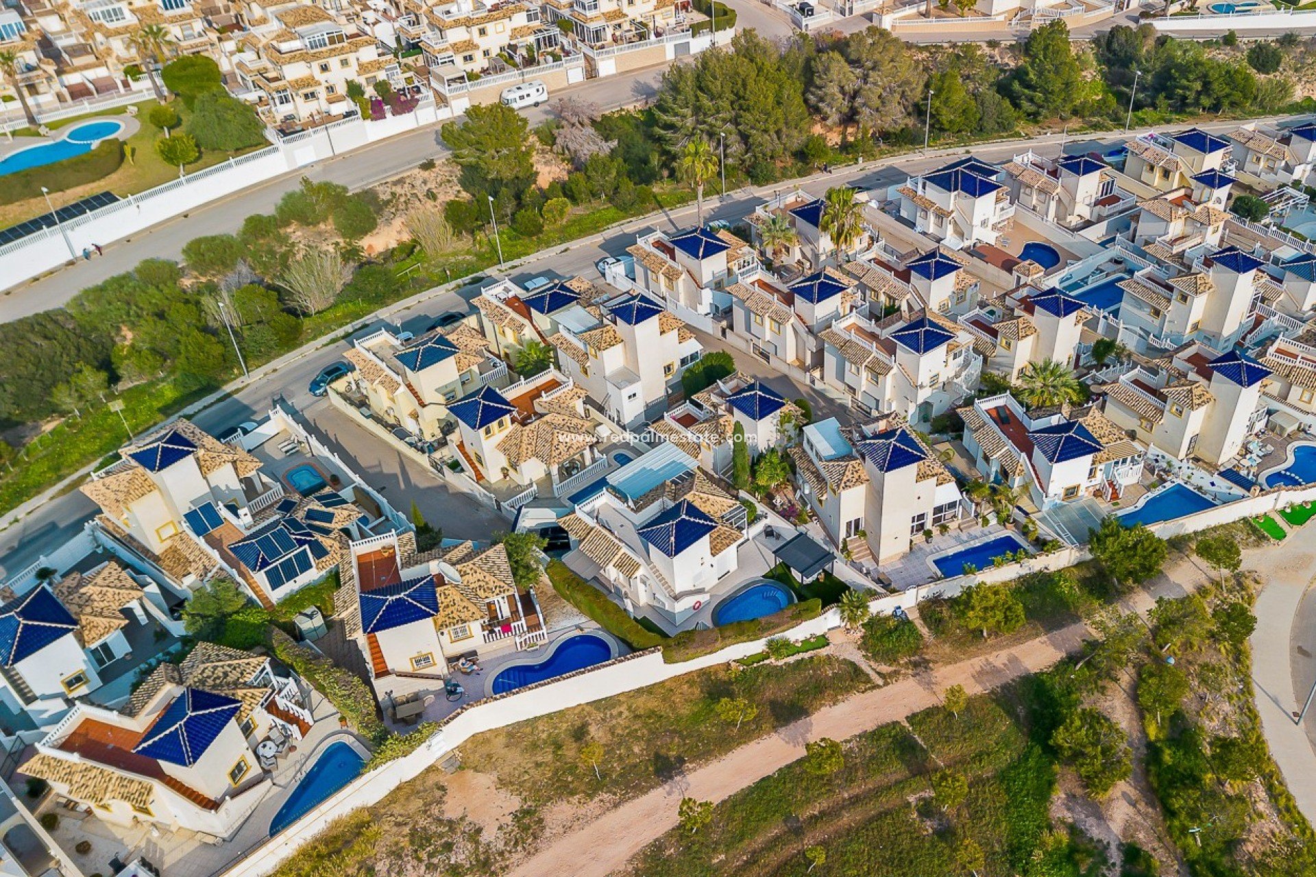 Återförsäljning - Villa -
Orihuela Costa - Playa Flamenca