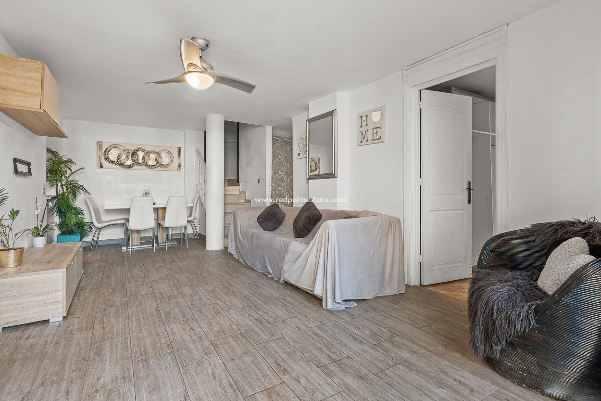 Återförsäljning - Villa -
Orihuela Costa - Playa Flamenca