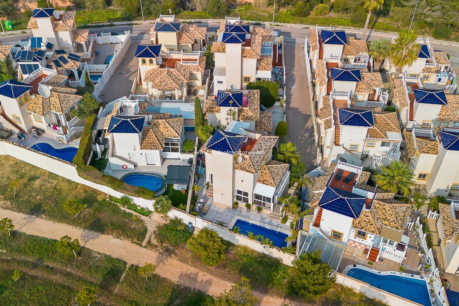 Återförsäljning - Villa -
Orihuela Costa - Playa Flamenca