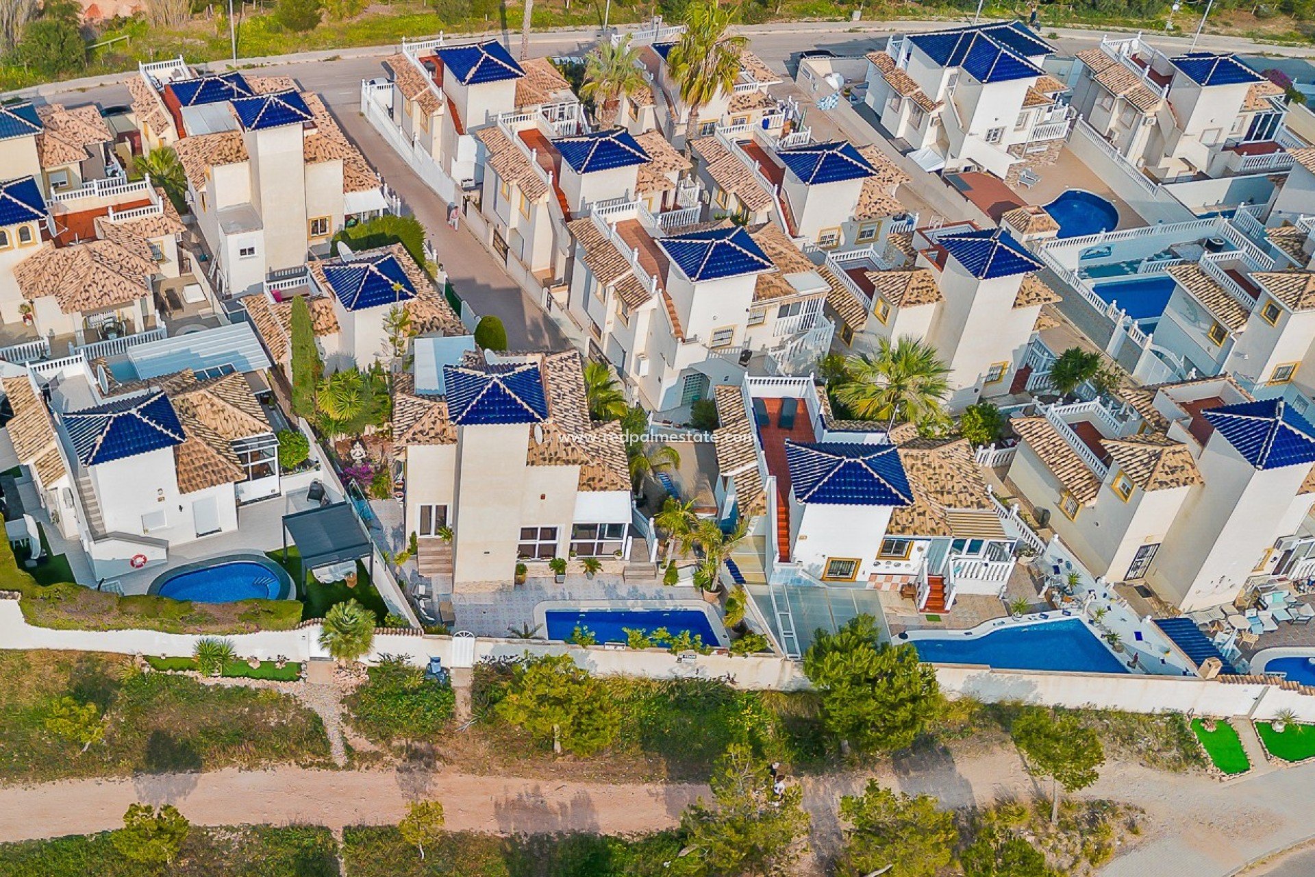 Återförsäljning - Villa -
Orihuela Costa - Playa Flamenca