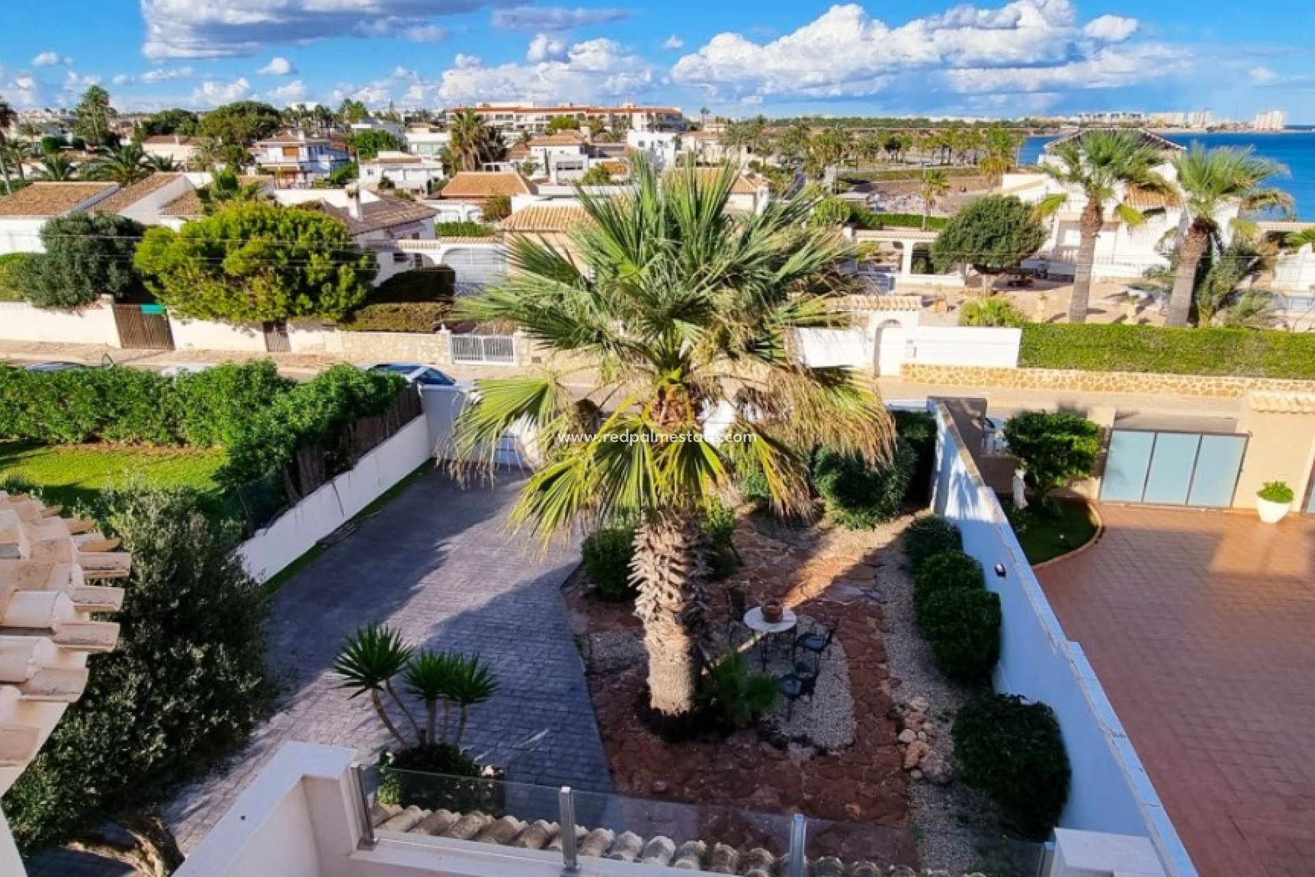 Återförsäljning - Villa -
Orihuela Costa - Playa Flamenca