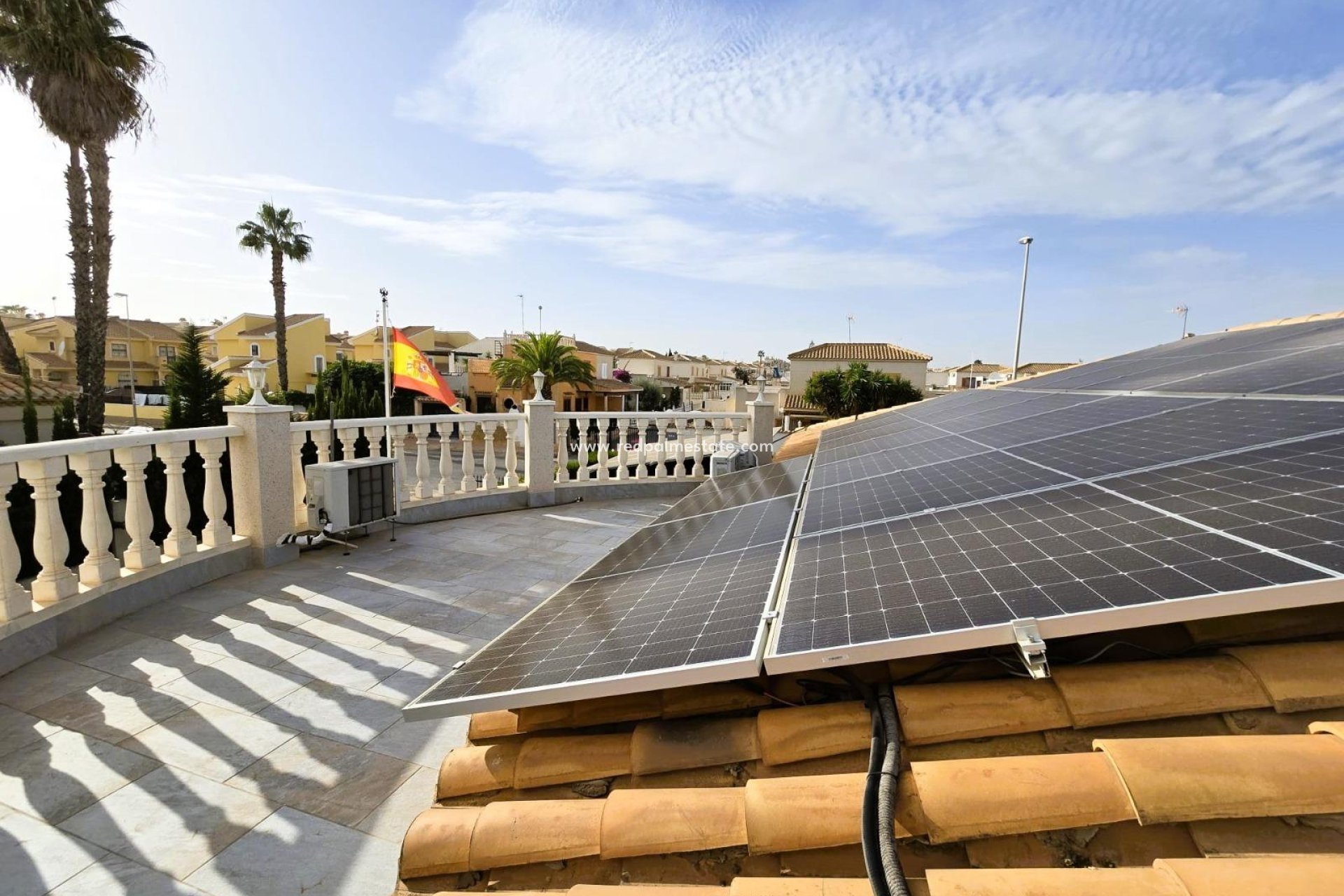Återförsäljning - Villa -
Orihuela Costa - Playa Flamenca
