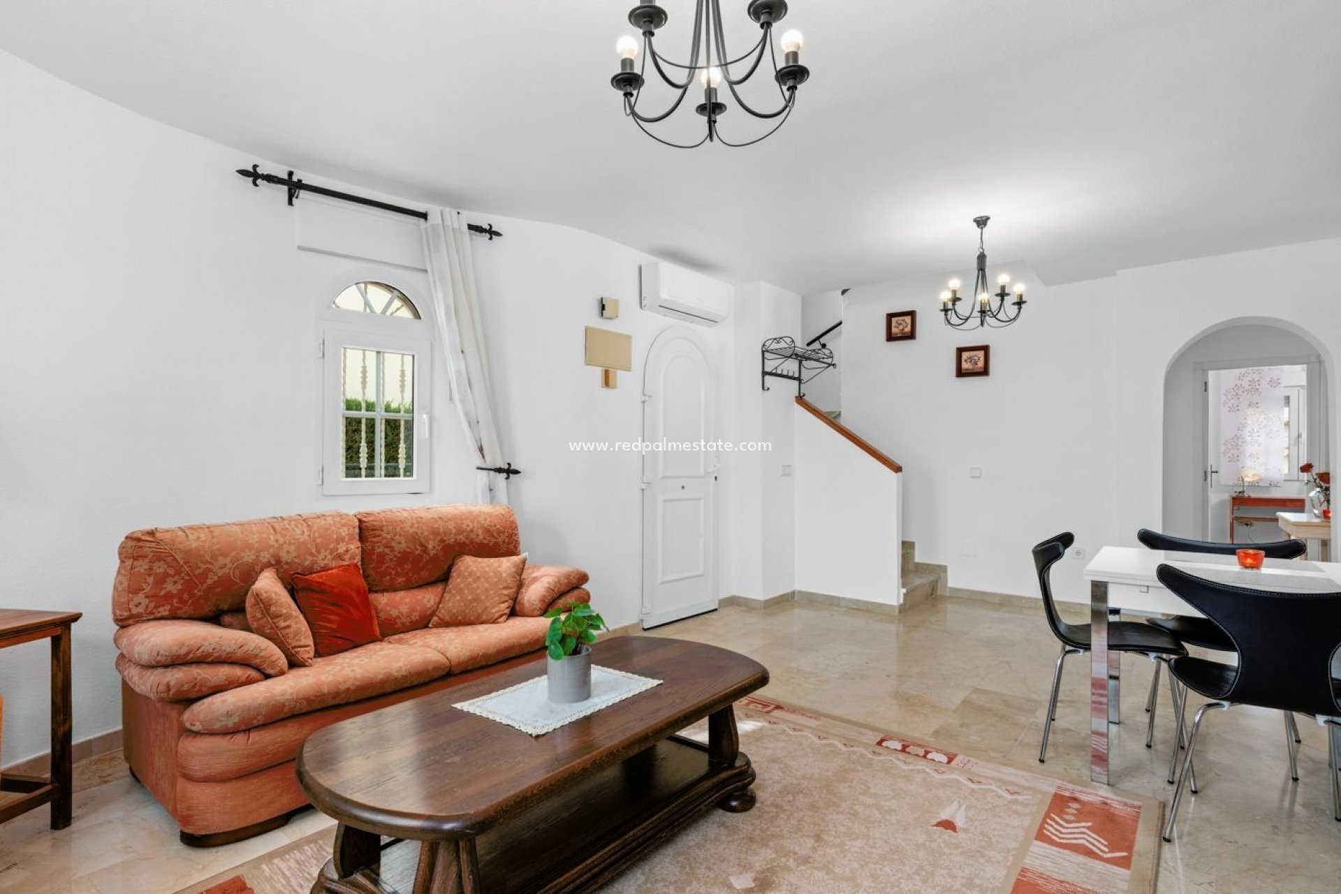 Återförsäljning - Villa -
Orihuela Costa - Playa Flamenca