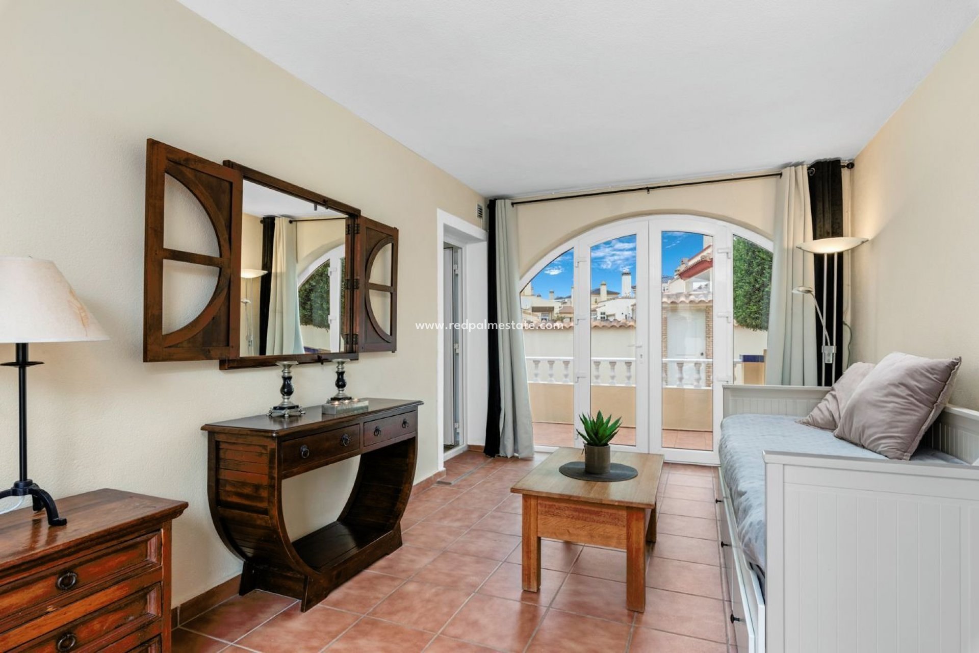 Återförsäljning - Villa -
Orihuela Costa - Playa Flamenca