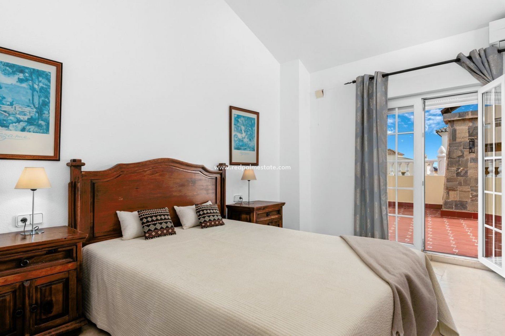 Återförsäljning - Villa -
Orihuela Costa - Playa Flamenca