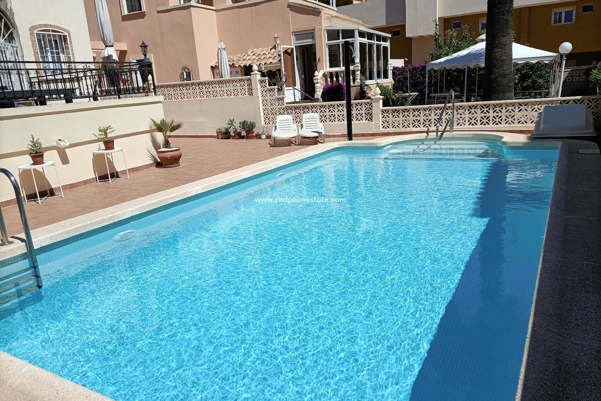 Återförsäljning - Villa -
Orihuela Costa - Playa Flamenca