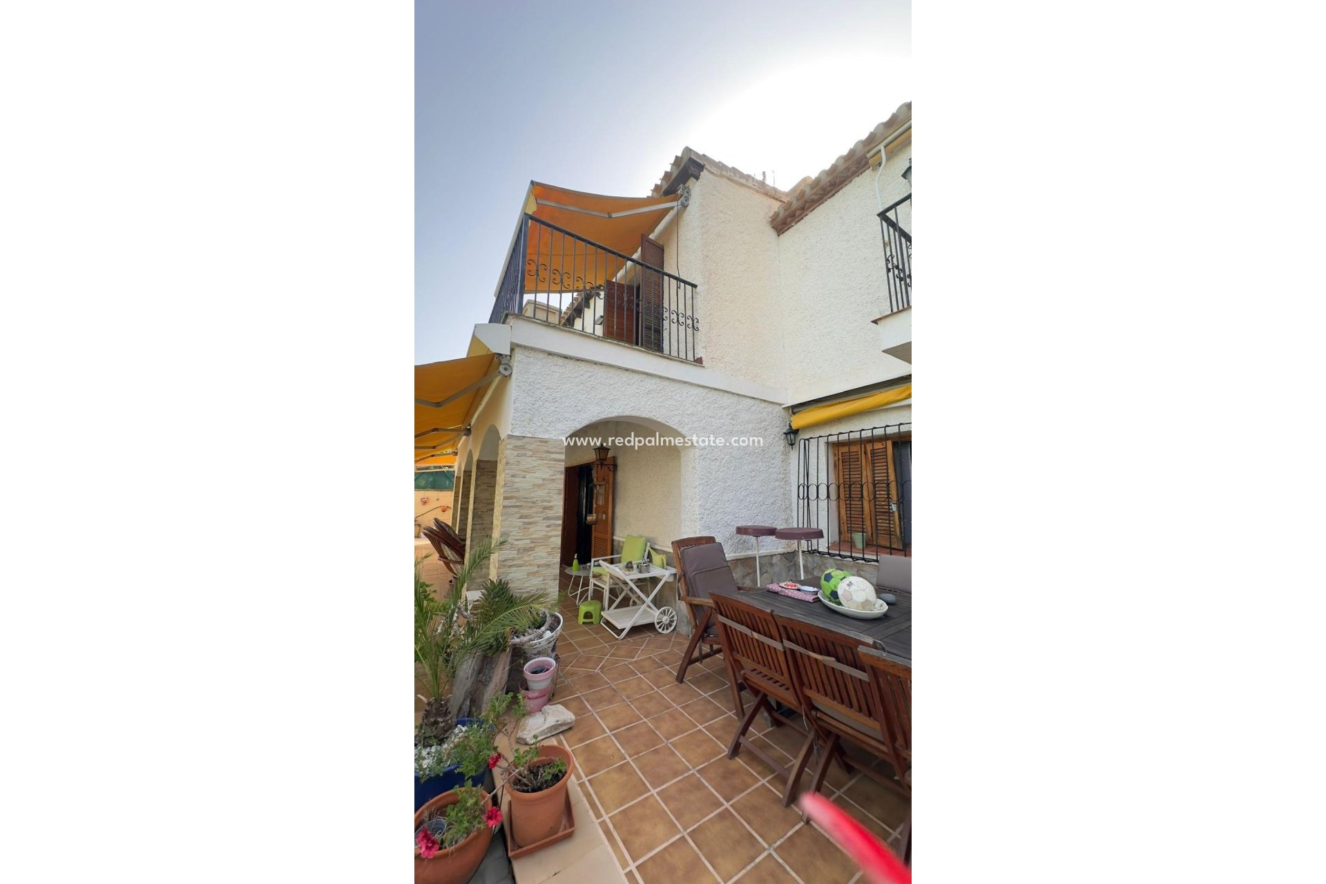 Återförsäljning - Villa -
Orihuela Costa - Punta prima