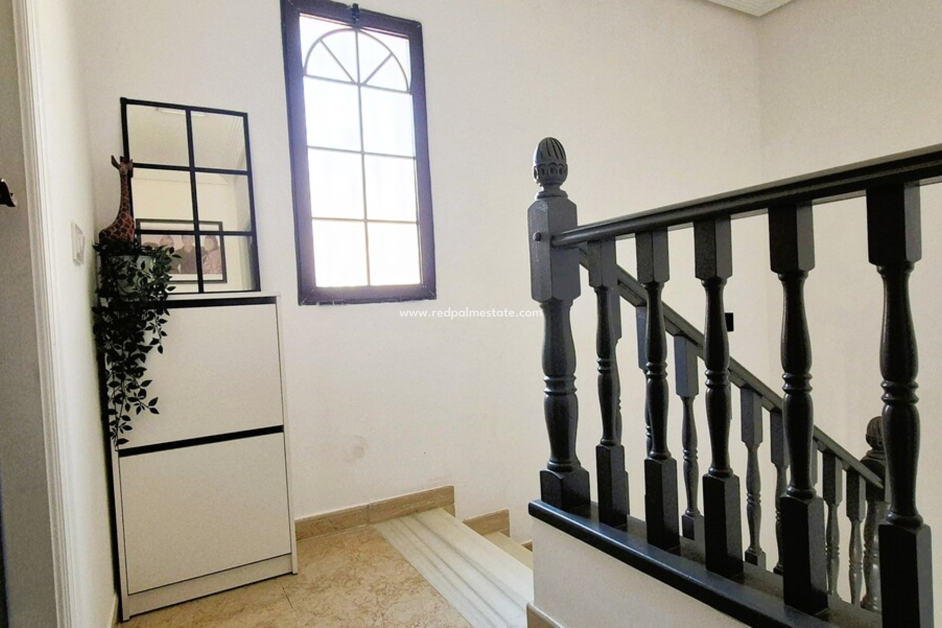 Återförsäljning - Villa -
Orihuela Costa - Villamartín