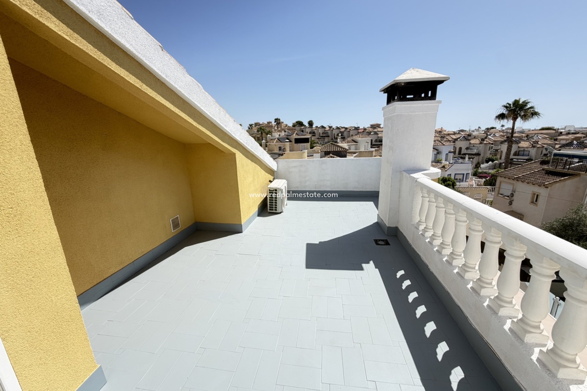 Återförsäljning - Villa -
Orihuela Costa - Villamartín