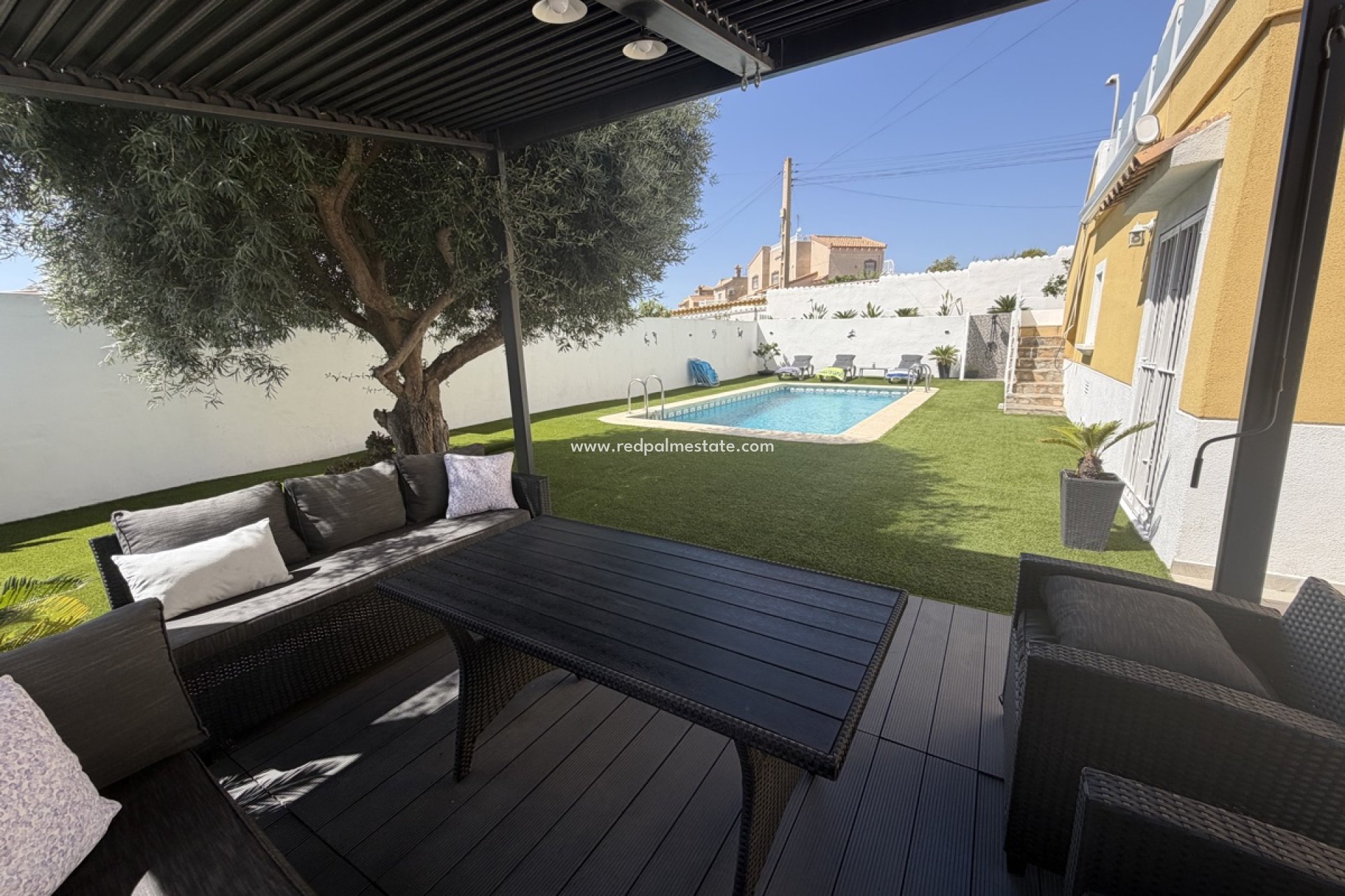 Återförsäljning - Villa -
Orihuela Costa - Villamartín